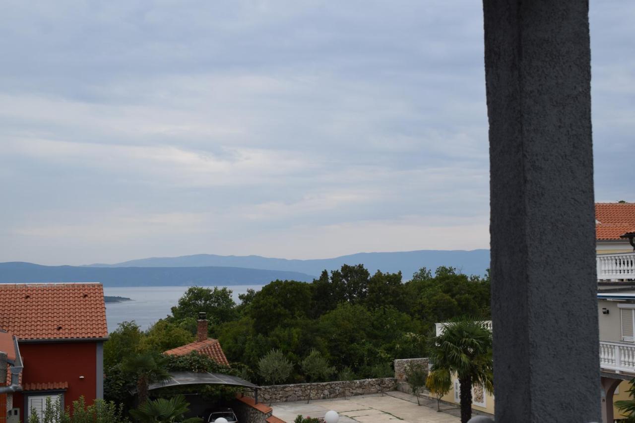 Apartments Malinska-Kajkic Εξωτερικό φωτογραφία