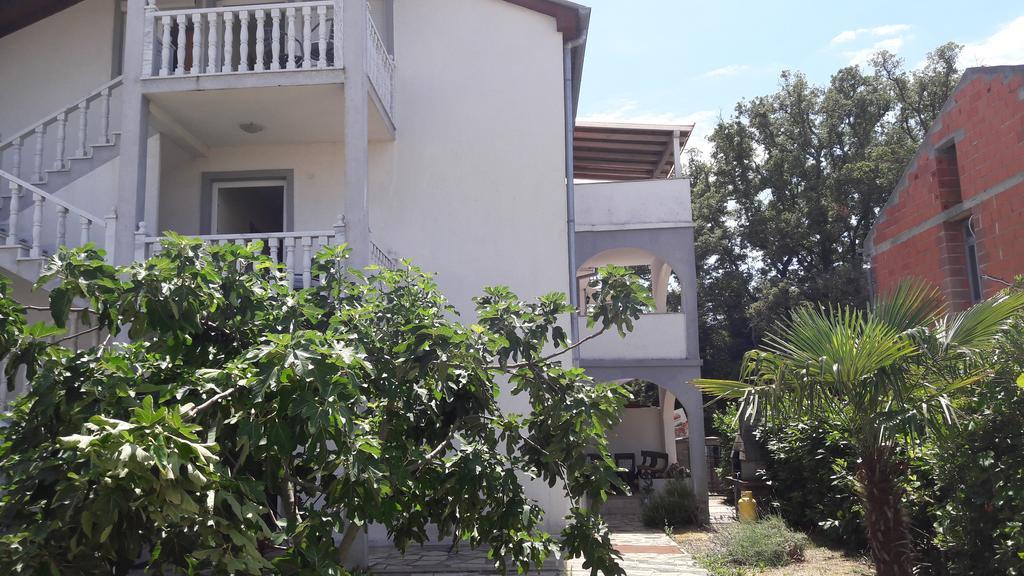 Apartments Malinska-Kajkic Εξωτερικό φωτογραφία